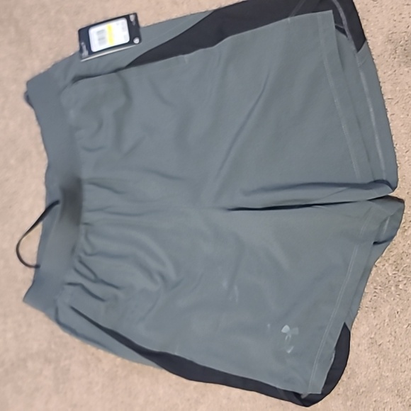 UnderArmour Adult Shorts - Picture 1 of 5